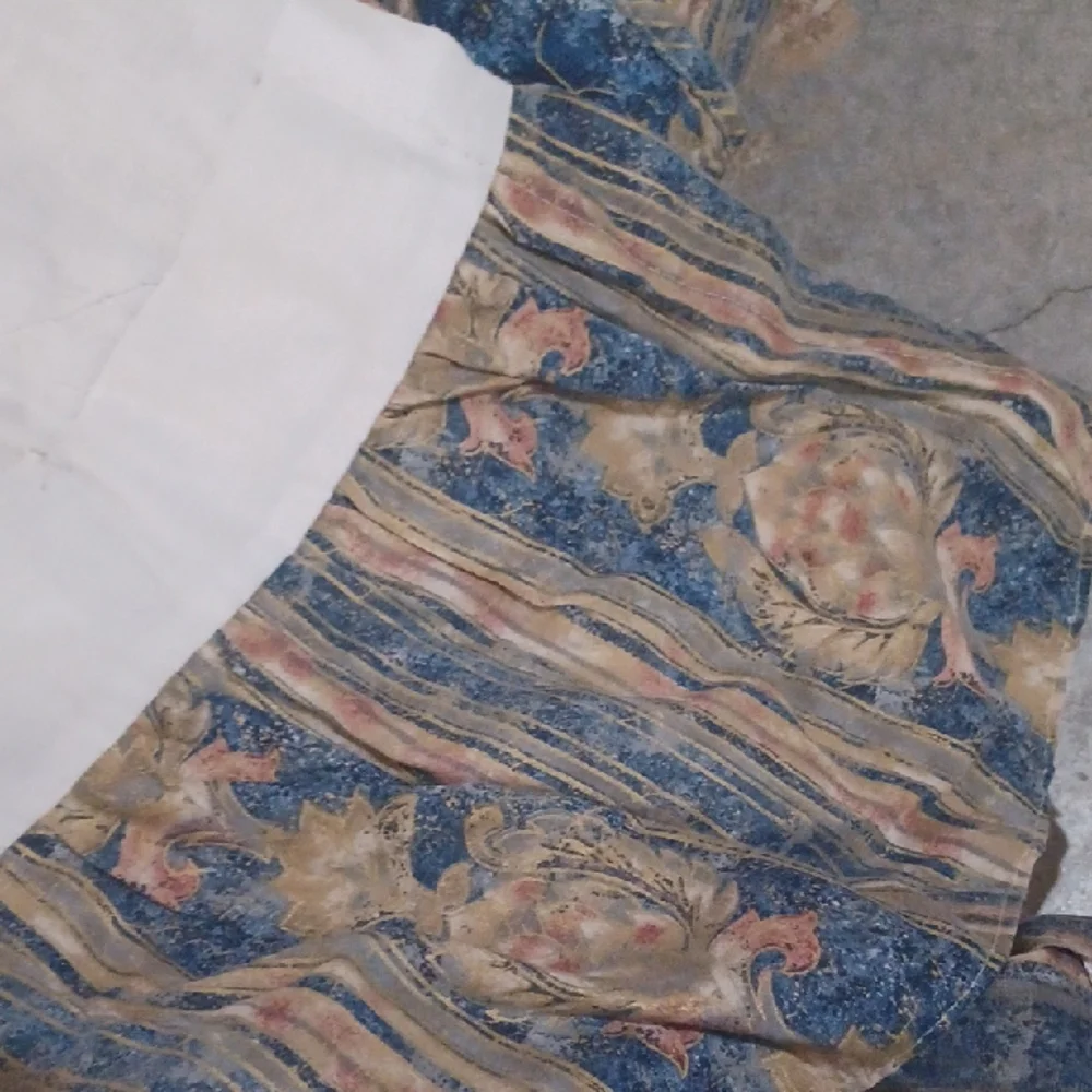 Full Size Elegant Blue and Cream Comforter Set